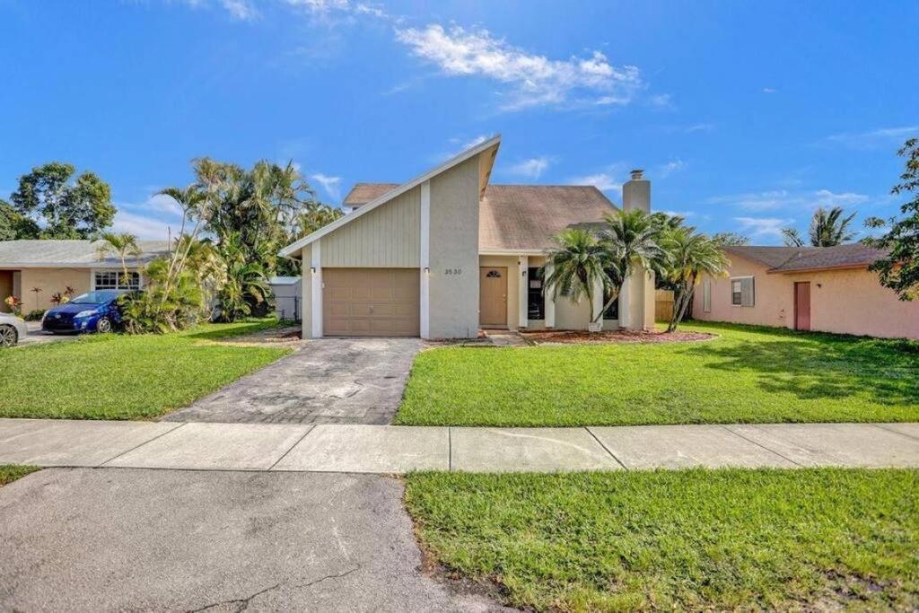 Delray Beach 3Bd Home & Pool With Game Room, 10 Guests Luaran gambar